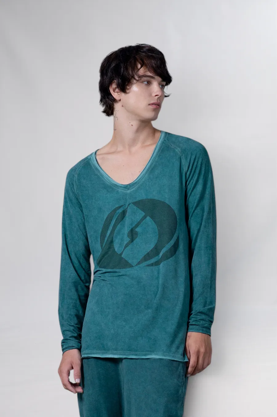 Long Sleeved V Neck, merchant product photograph